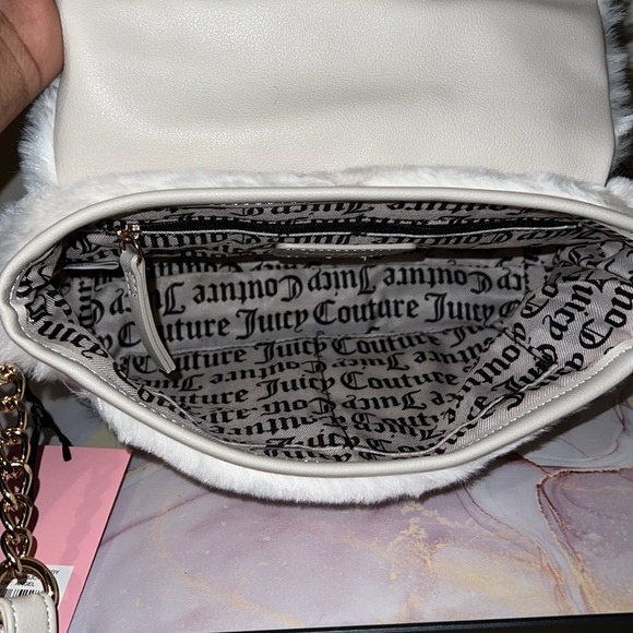 JUICY COUTURE Let’s Get Cozy Crossbody8Hx10Win-Angel Color - Picture 15 of 16